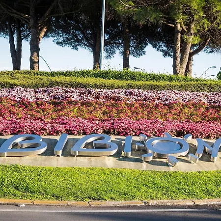 Discover The Heart Of Bibione-beahost 아파트