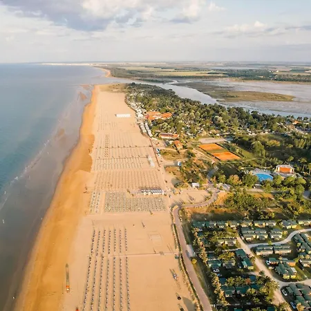 Discover The Heart Of Bibione-beahost * 비비오네