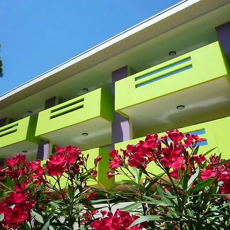 Discover The Heart Of Bibione-beahost Apartment *