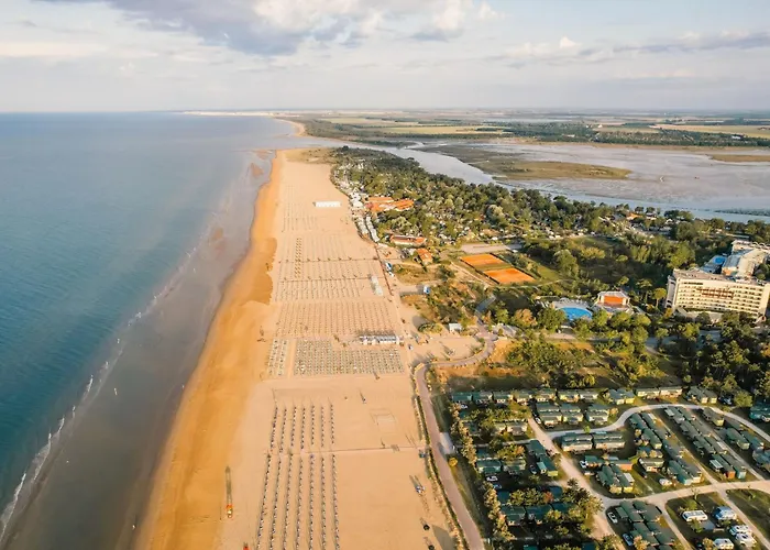 Discover The Heart Of Bibione-beahost * 비비오네