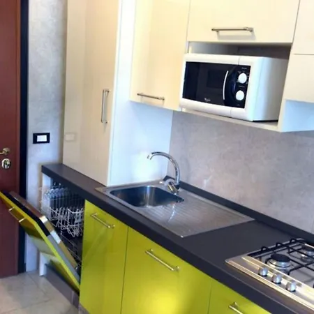 Discover The Heart Of Bibione-beahost Apartament *